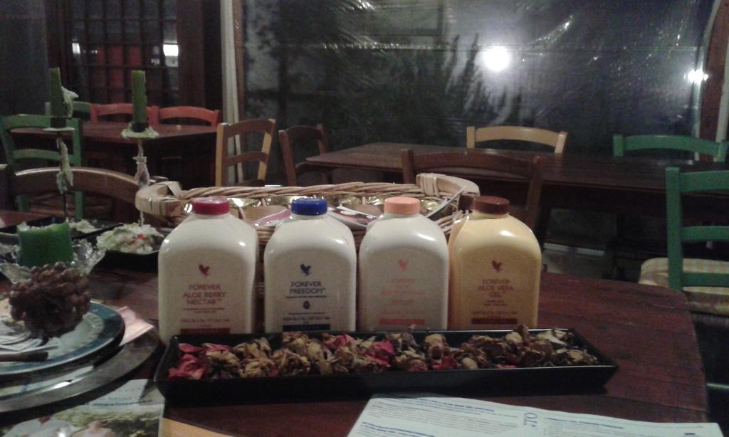 Bed and Breakfast Agriturismo "La Rosa Canina" Леричі Екстер'єр фото